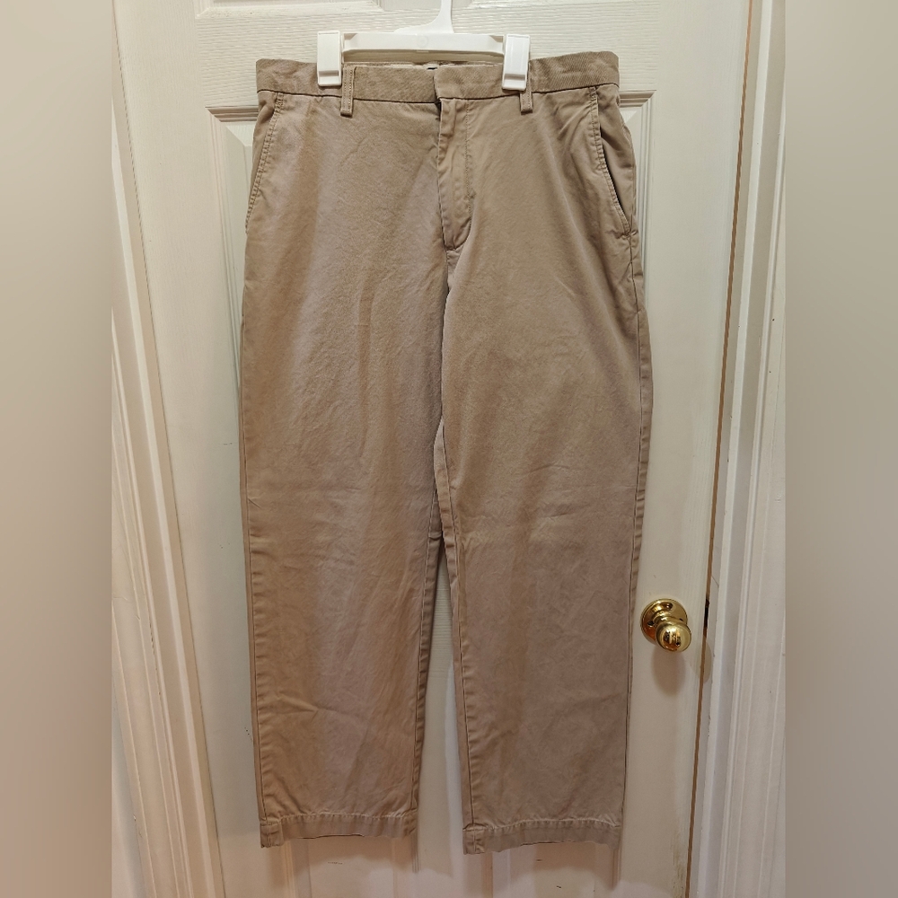Banana Republic Relaxed Dawson khakis